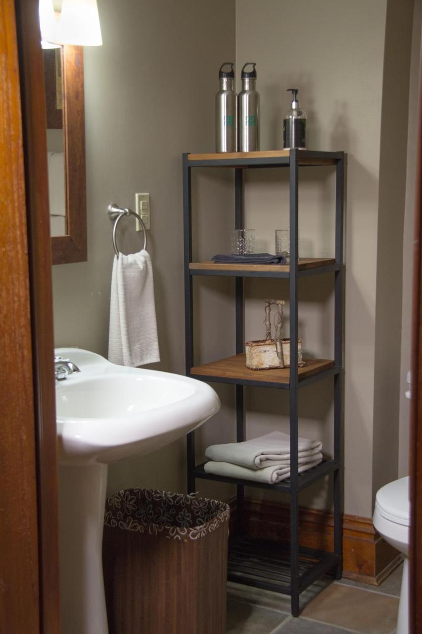 Pinehurst Inn Bed & Breakfast ベイフィールド エクステリア 写真